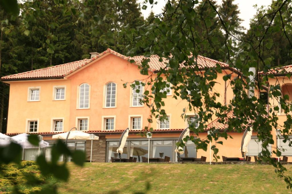 Waldhotel Marienheide ภายนอก รูปภาพ