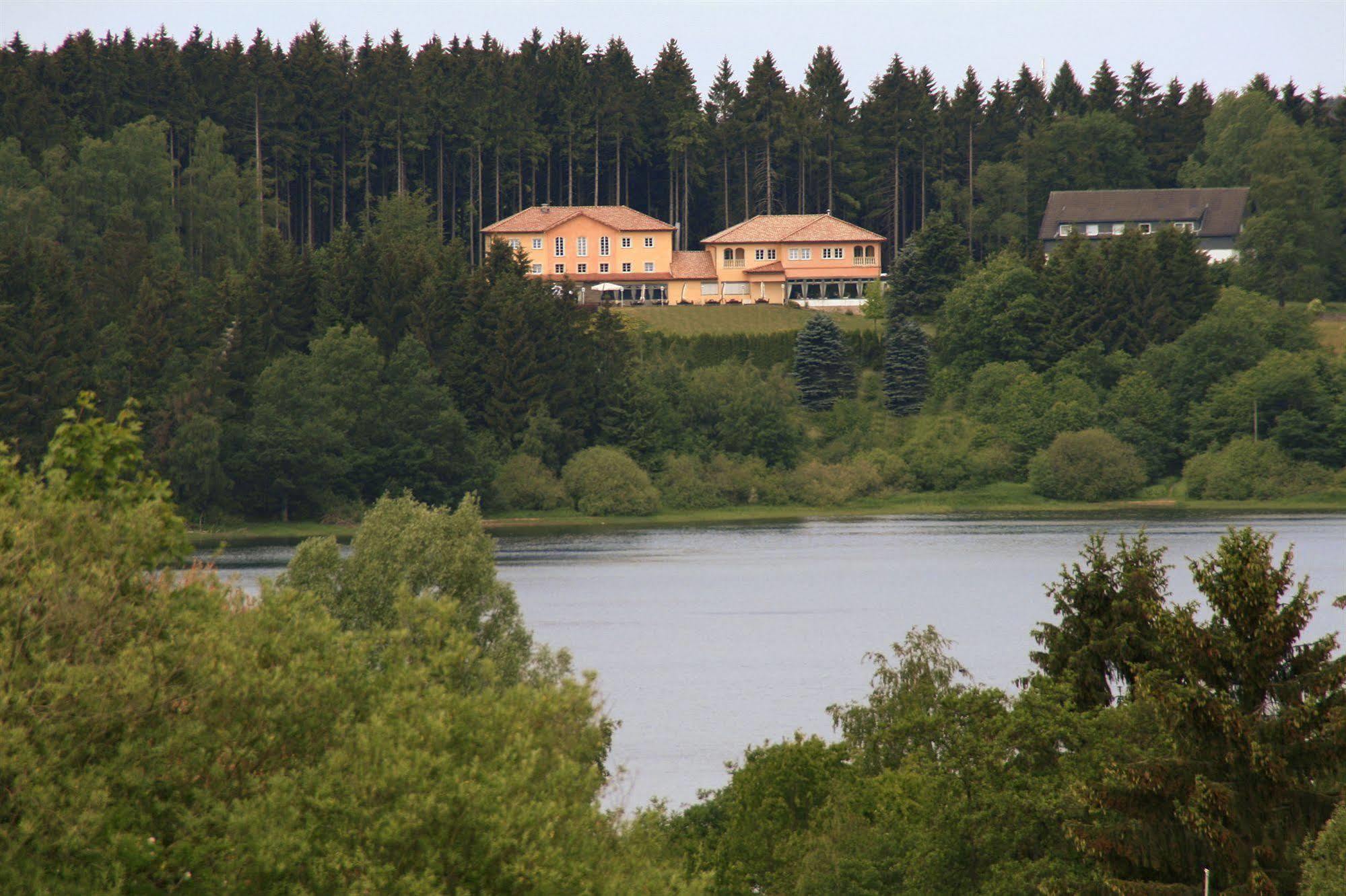 Waldhotel Marienheide ภายนอก รูปภาพ