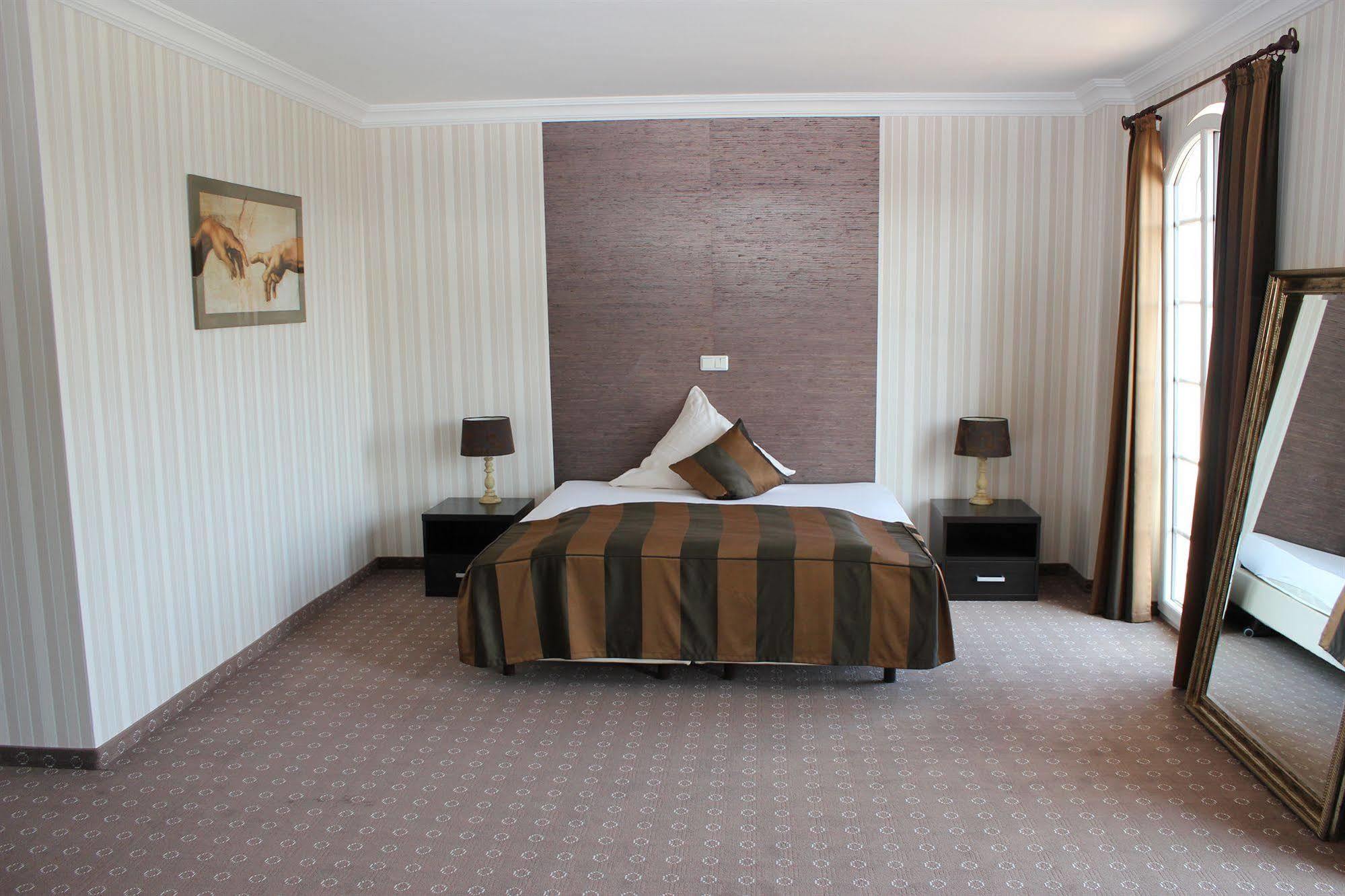Waldhotel Marienheide ภายนอก รูปภาพ